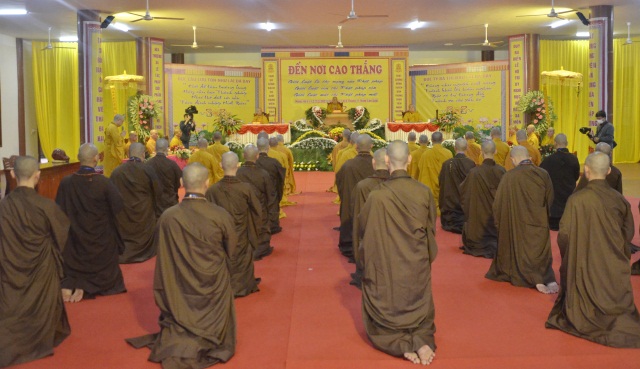 Đăng đàn truyền giới tại Giới đàn Nghệ Tĩnh lần thứ V – PL 2565